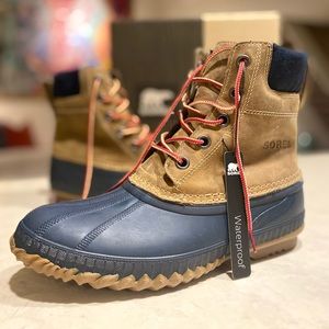 SOREL CHEYANNE FULL GRAIN BOOTS, WATERPROOF, CURRY/ECLIPSE, MENS SIZE 9 NEW